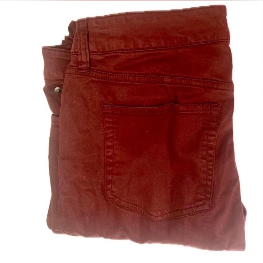 Stretchy straight leg maroon pants.